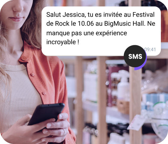Message de vœux festif créé par TopMessage IA et envoyé par SMS, affiché sur l’écran d’un smartphone.